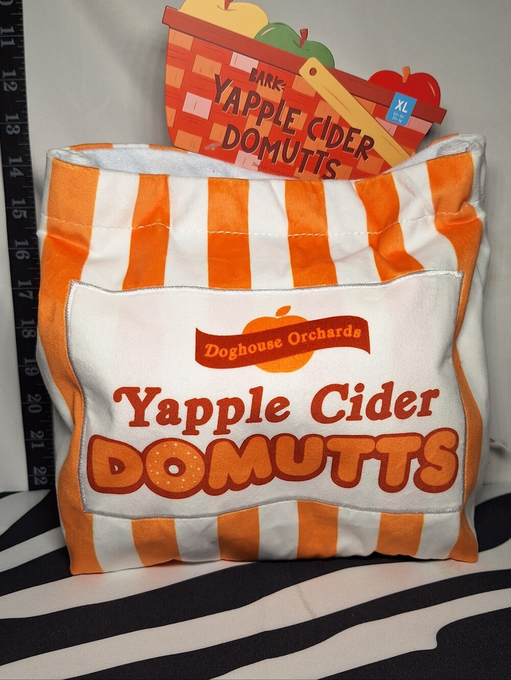 NWT Bark Yapple Cider Domutts Dog Toy XL
